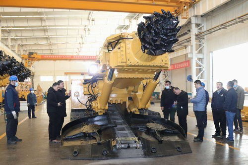 峰峰集團客戶赴石煤機公司考察驗收煤機裝備，助力金屬及金屬礦批發供應鏈優化